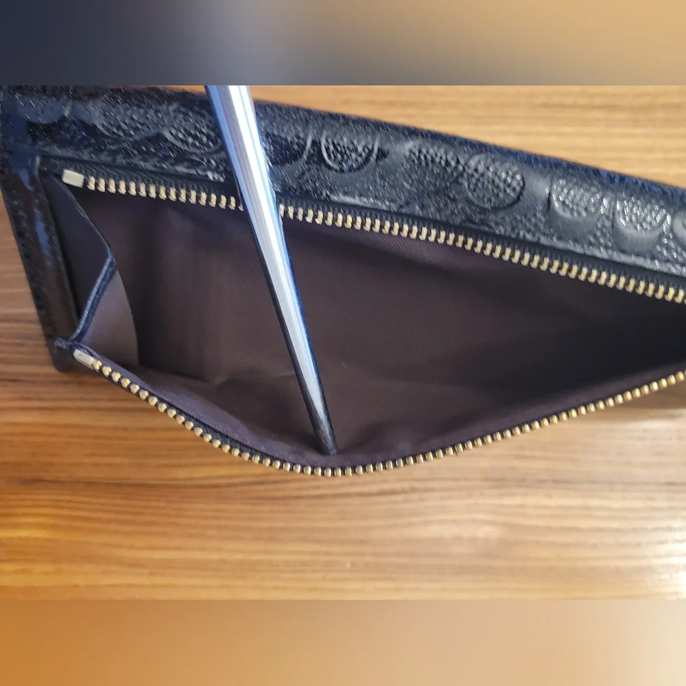 Coach Black Wallet - Picture 3 of 5